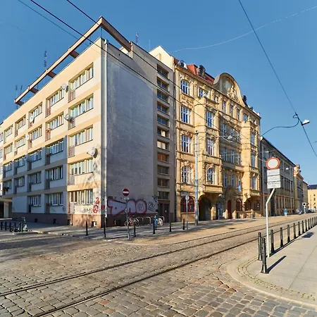 Family Szewska Market Square By Renters Βρότσλαβ