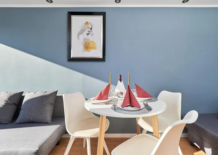 Family Szewska Market Square By Renters *